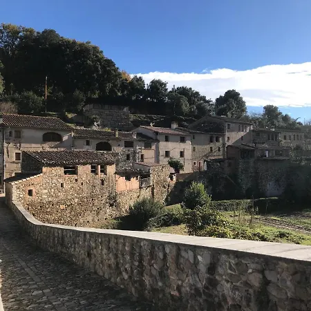 Casa De Pueblo En La Naturaleza Dom wakacyjny Girona